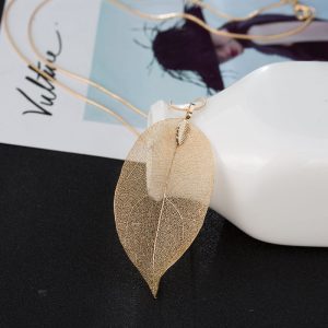 Natural Leaves Gold-Plated Long Necklace Personalized Simple Leaf Sweater Chain
