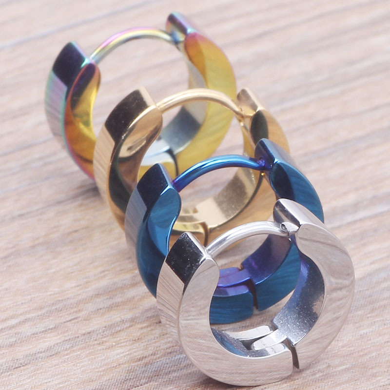 Titanium Steel Korean Style Classic Simple Earrings for Women and Men, Piercing Jewelry - Image 4