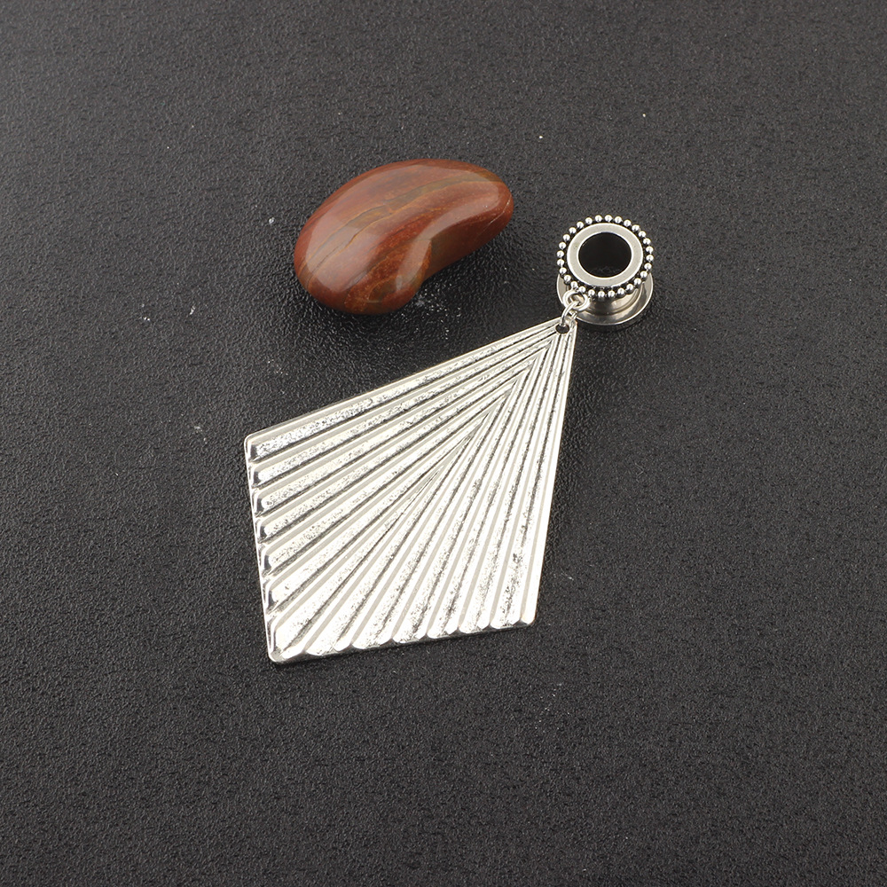 Fan-Shaped Retro Ear Expansion Brushed Gold Foil Pendant Auricle Earring - Amber Silver 25mm Single - Image 5
