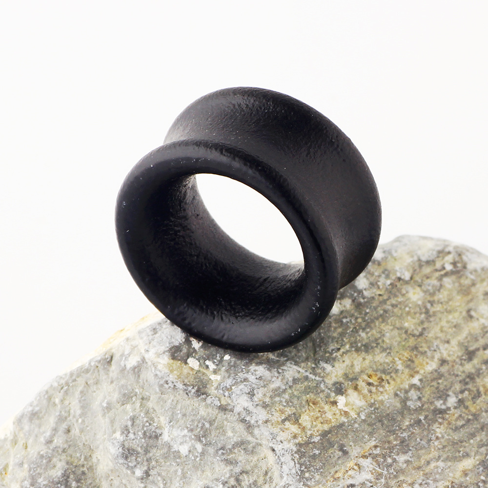 European American Punk Hollow Black Wood Ear Expansion Jewelry Body Piercing Auricle Ear Expander - Image 2