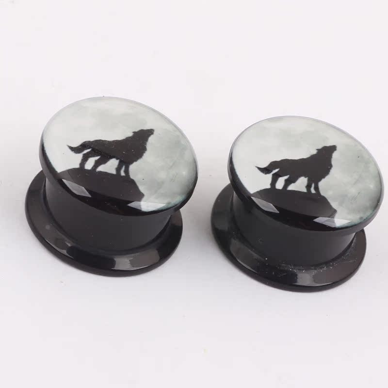 Night Sky Wolf Ear Expander 16mm Stainless Steel Ear Plug for Pierced Ears - Image 4
