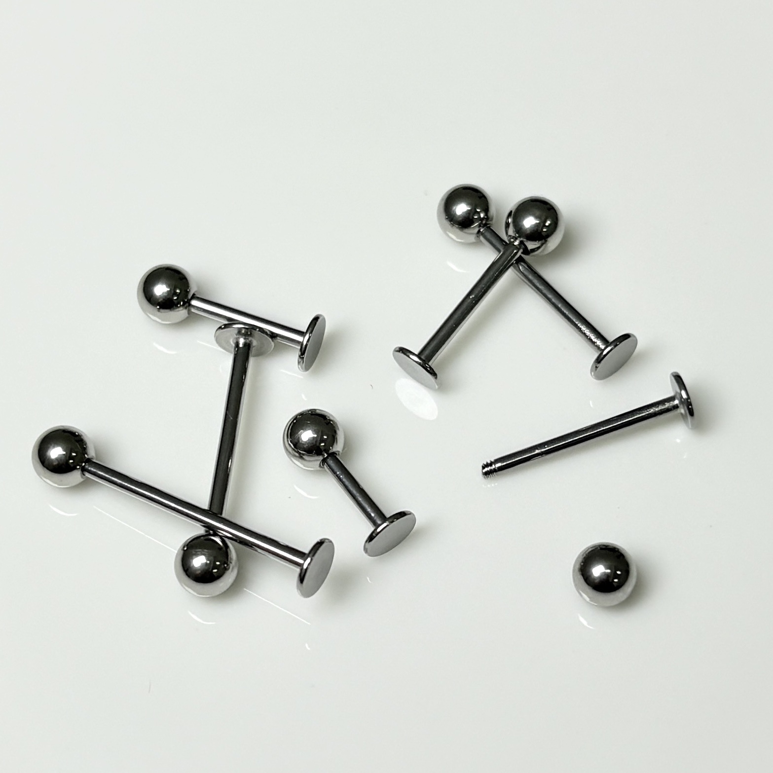 316L Surgical Steel Lip Nail Tongue Nail External Thread Replacement Rod Flats Bottom Universal Piercing Accessories Wholesale - Image 3