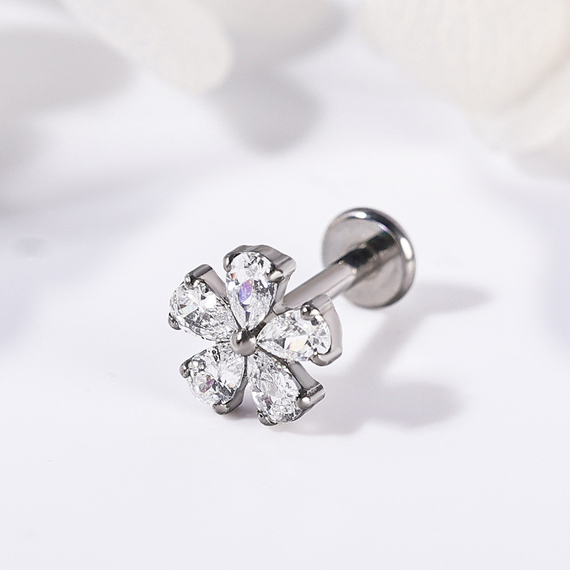 Zesen G23 Diamond-Encrusted Titanium Lip Stud with Zircon - ASTM F136 Titanium Alloy Labret Stud for Lip, Ear, Cartilage, Helix, Tragus, Conch, Daith, Rook Piercing - Image 4