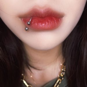 Lip Nail Replacement Lip Ring Horseshoe Puncture Jewelry Stainless Steel 12mm Bar Length 1.2mm Thickness 4mm Ball