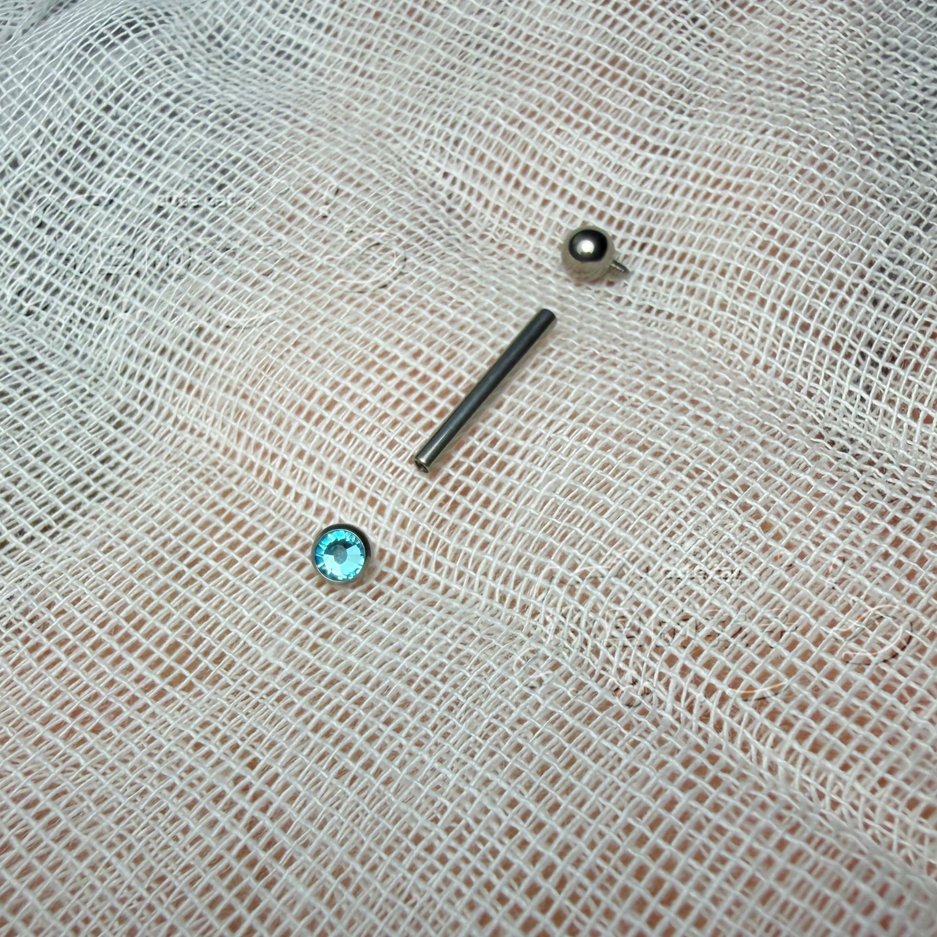 Satan's Child Mini 4mm Small Diamond F136 Titanium Alloy Tongue Piercing 14g Internal Thread, Long or Short Shank, Non-Abrasive - Image 3