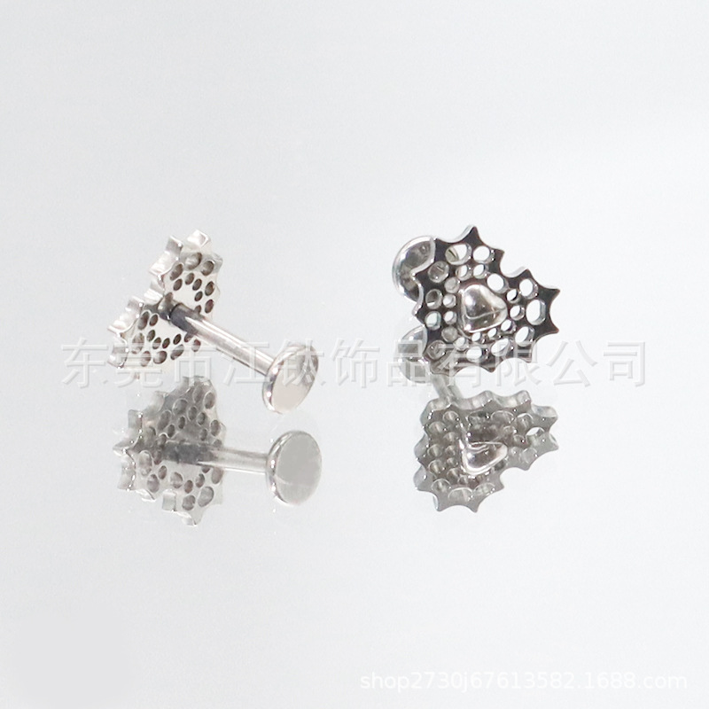 F136 Titanium Heart-Shaped G23 Titanium Alloy Ear Cartilage Studs Piercing Jewelry - Image 4