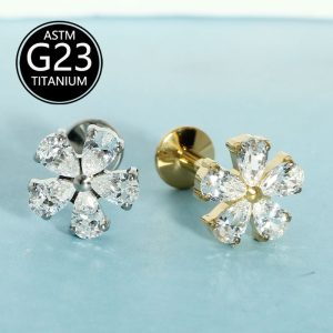 Full Diamond Small Flower G23 Titanium Alloy Zircon Lip Piercing Labret Stud Elegant Simple Ear Piercing Earrings Wholesale