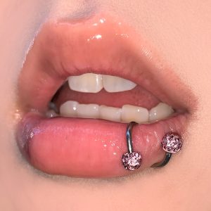Flash Mud Ball S-Ring Lip Ring S-Shaped Ear Bone Ring Super Flash S-Hoop Lip Nail Small Sweet Cool Hot Girl Piercing Jewelry Wholesale
