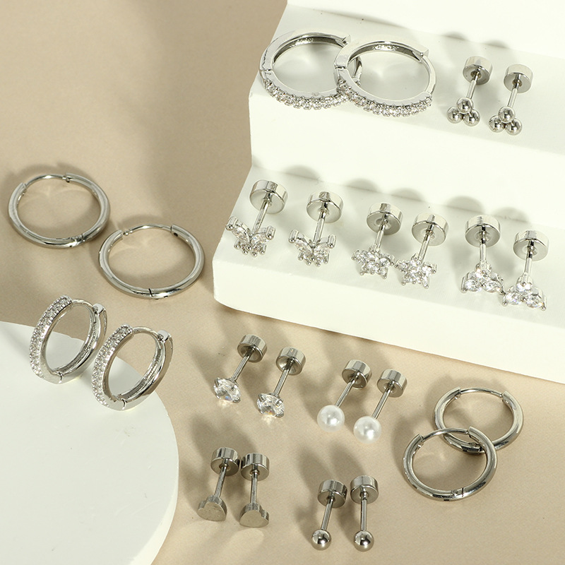 Butterfly Design Real Gold Electroplated 8Pcs Stainless Steel Ear Studs Set - 2025 Fall Fashion Light Luxury Earrings - Image 2