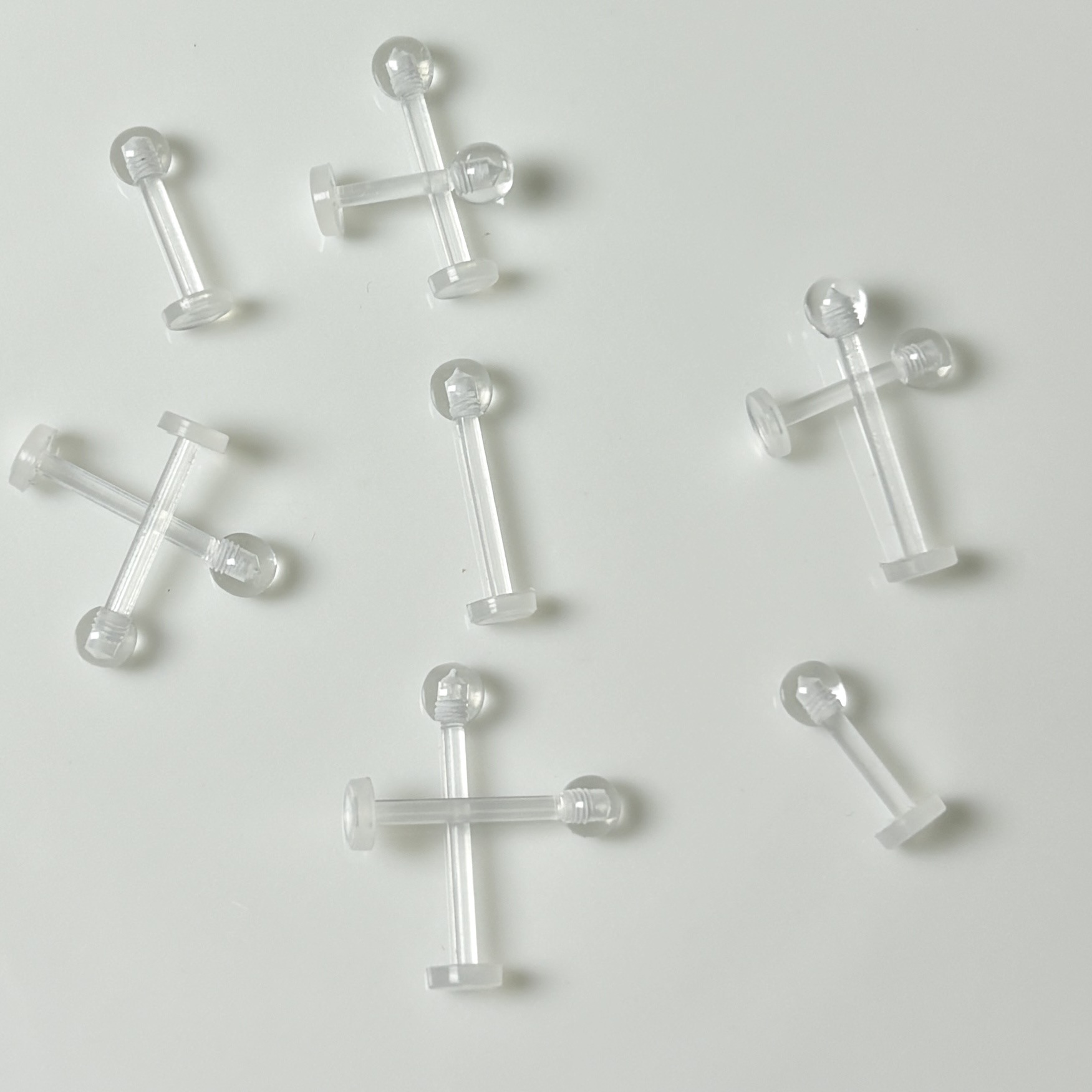 Acrylic Invisible Lip Stud 4mm Ball Clear Transparent Labret Piercing Jewelry Wholesale - Image 3