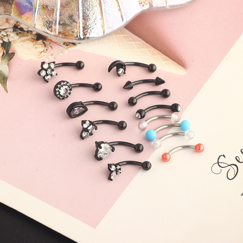 Heart-Shaped CZ Eyebrow Ring Stainless Steel Universal Eyebrow Piercing Jewelry Black 18K Gold Plated - Image 2