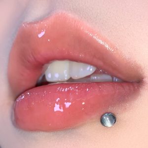 Cat's Eye Green Internally Threaded Lip Labret Stud 316L Surgical Steel Piercing Jewelry