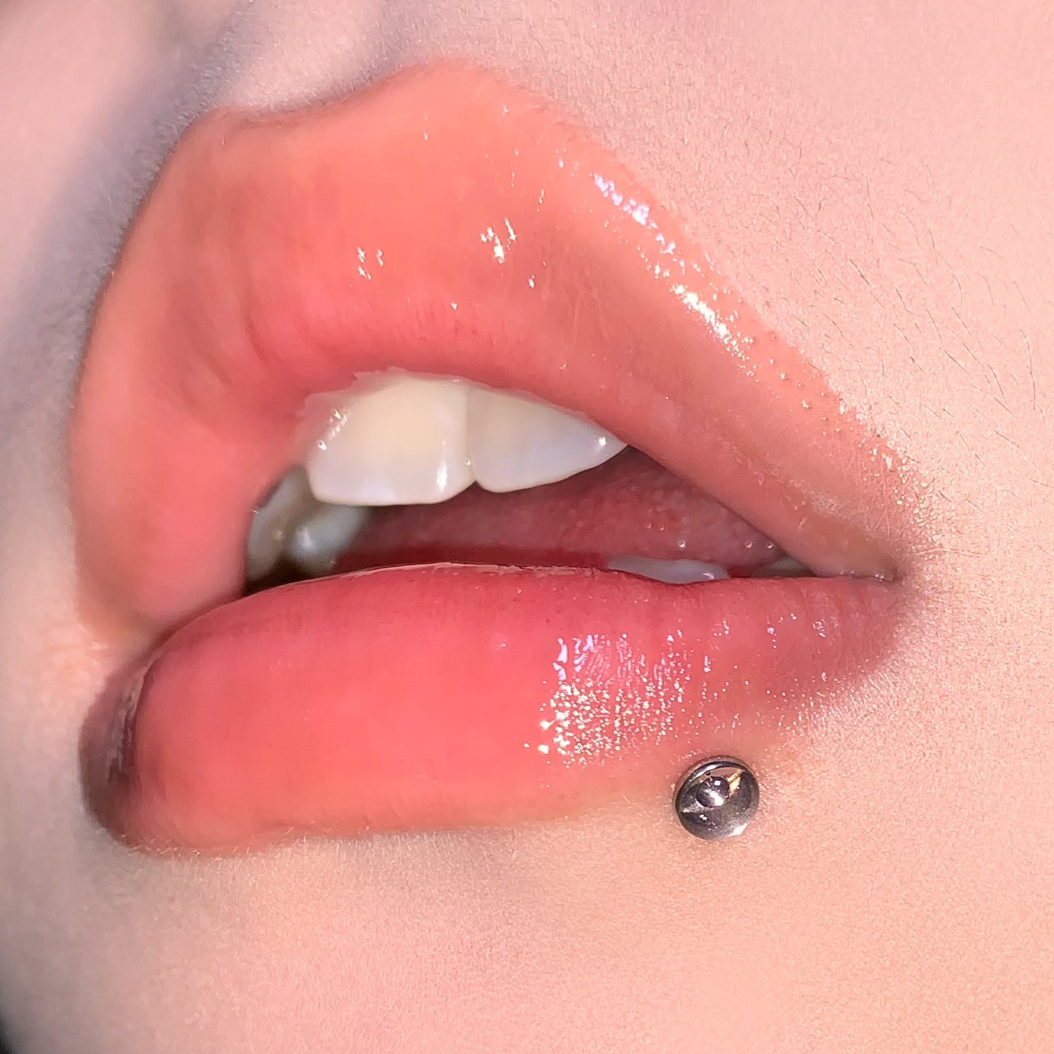 Small Bulb Transparent Lip Nail Inner Tooth Internal Thread Straight Nail Lip Ring Design Niche Hot Girl Piercing Jewelry - Image 2