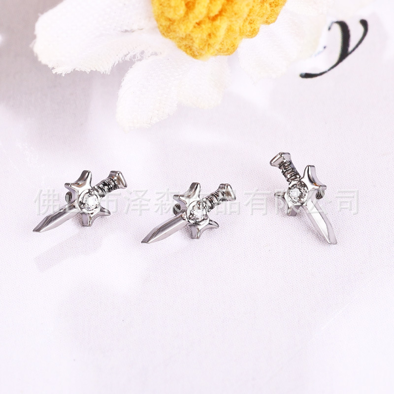 Zesen F136 Titanium Alloy Sword-Shaped Ear Studs with Diamond, Lip Studs, Ear Bone Studs, G23 Titanium Piercing Jewelry - Image 2