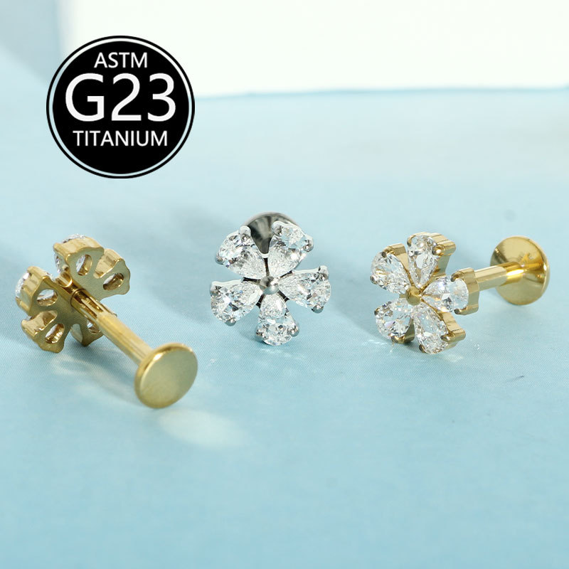 Full Diamond Small Flower G23 Titanium Alloy Zircon Lip Piercing Labret Stud Elegant Simple Ear Piercing Earrings Wholesale - Image 3