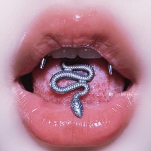 Hot Girl Snake Tongue Barbell 316L Surgical Steel Tongue Ring Sweet Punk Piercing Jewelry Wholesale