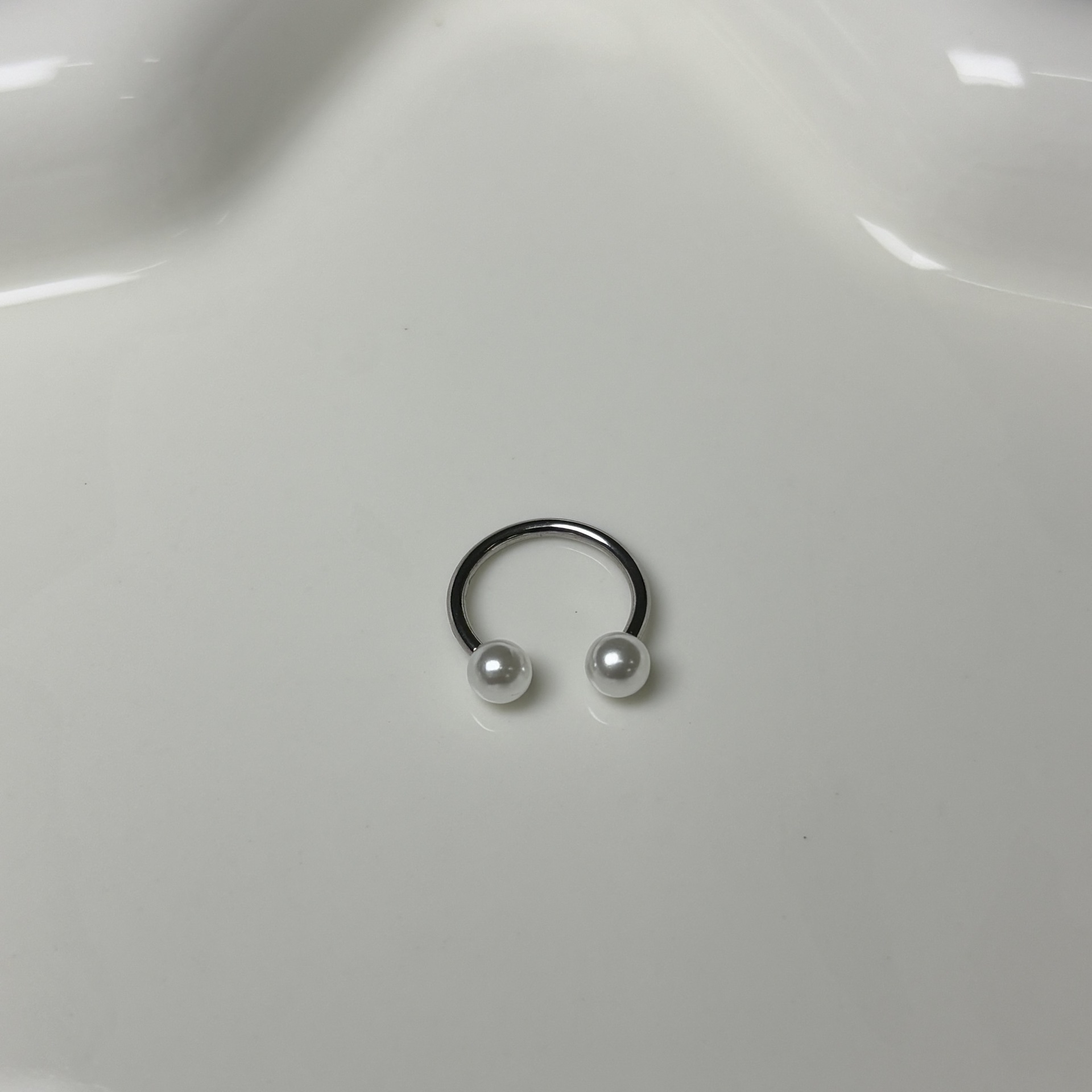 Acrylic Pearl Lip Ring 316L Surgical Steel Titanium Horseshoe Septum Nose Hoop C- Ring for Hot Girl Piercing Jewelry - Image 4