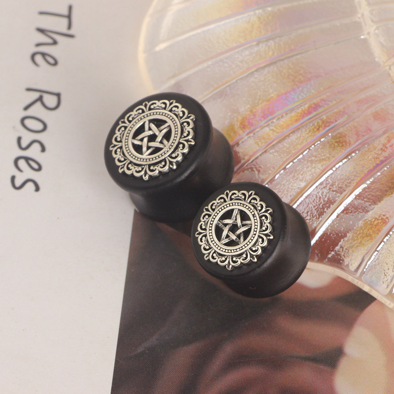 Black Solid Wood Star Ear Tunnels Stainless Steel Plated Flower Earrings for Men Ear Gauges - Image 3