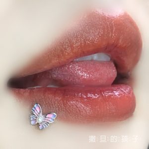 Titanium Steel Lip Nail Internally Threaded Butterfly Sweet Cool Girl Ear Bone Nail Lip Ring Piercing Jewelry