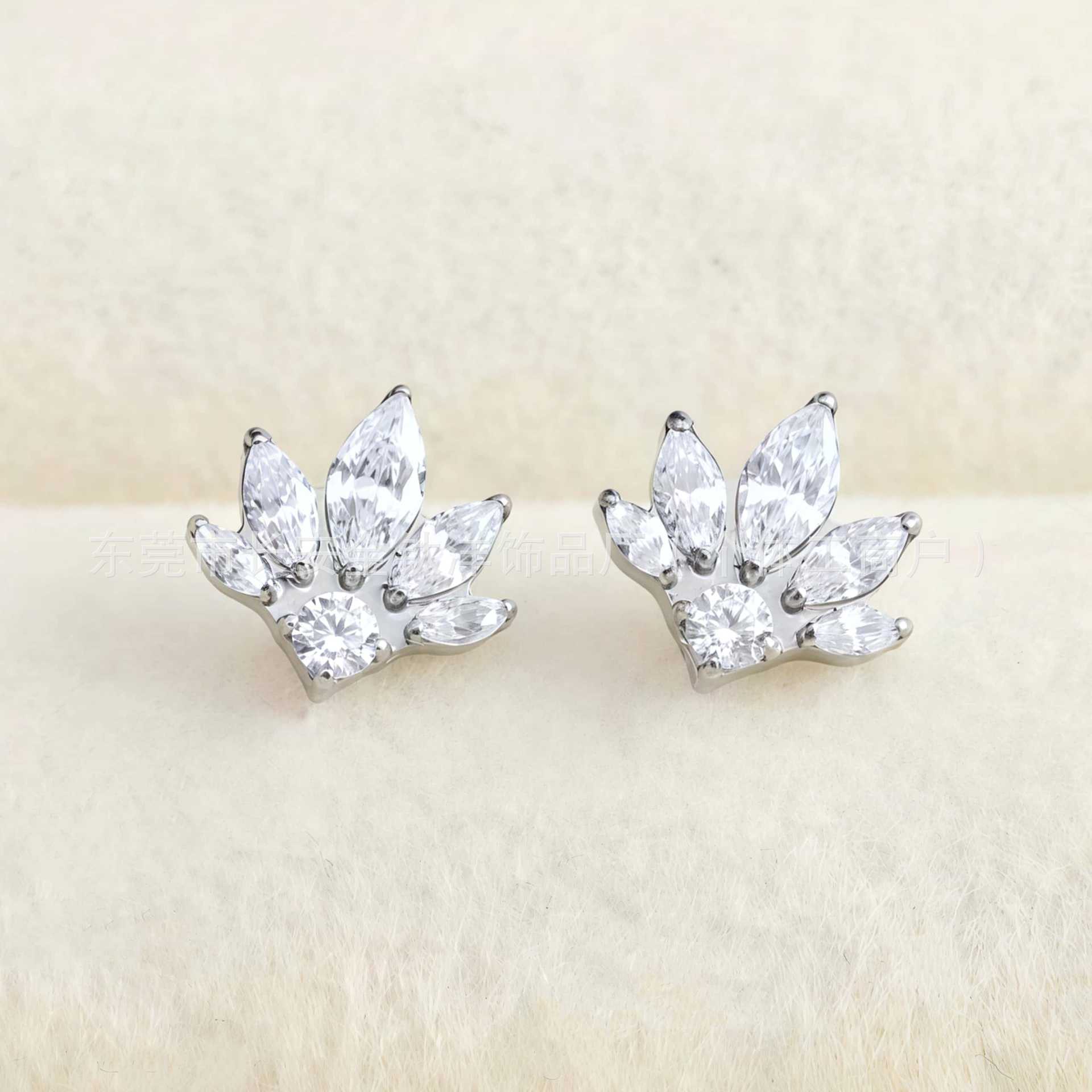 F136 Titanium Full Diamond Five Marquise Round Zircon Lip Piercing Nose Piercing Ear Bone Piercing G23 Titanium Alloy Body Piercing Jewelry - Image 4