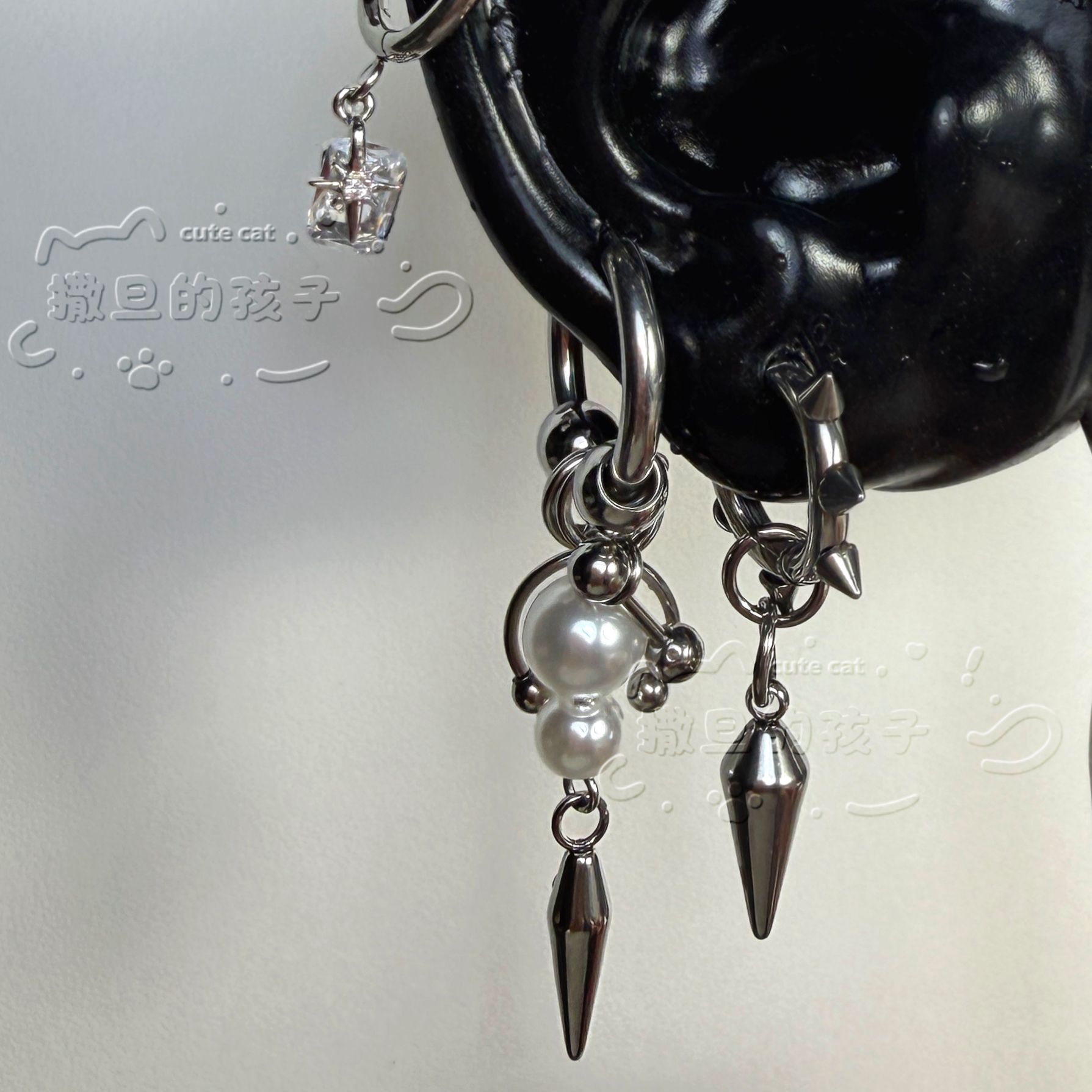 Titanium Steel Yabi Sweet-Cool Ear Studs, Dark Black Pearl Earrings for Earlobe, Cyberpunk Style - Image 3
