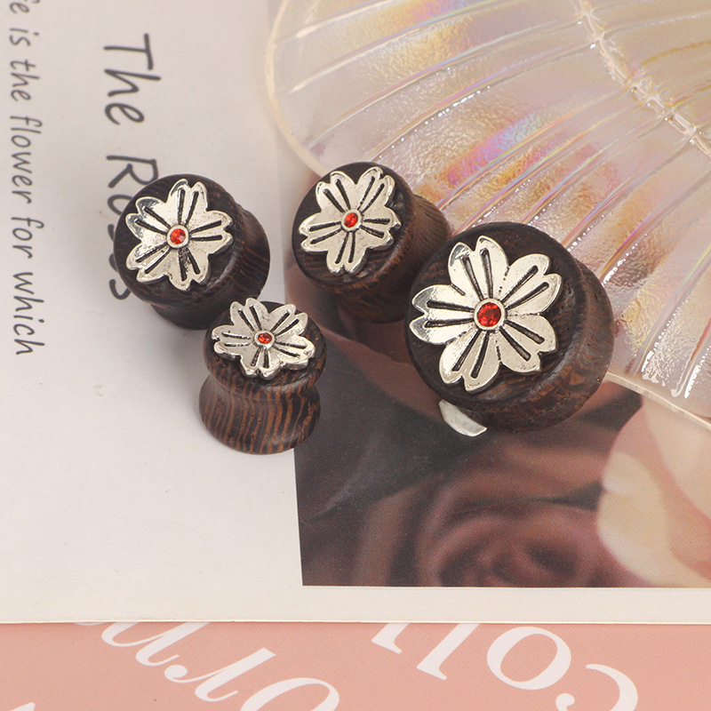 European American Retro Alloy Casting Sunflower Wood Ear Expander Piercing Ear Plug Tunnel 20mm - Image 4