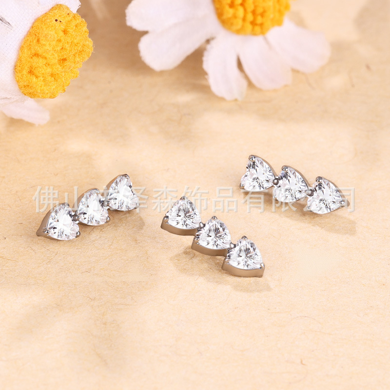 F136 Titanium Heart Inlaid Zircon Ear Stud Lip Nail Body Piercing Jewelry - Image 3
