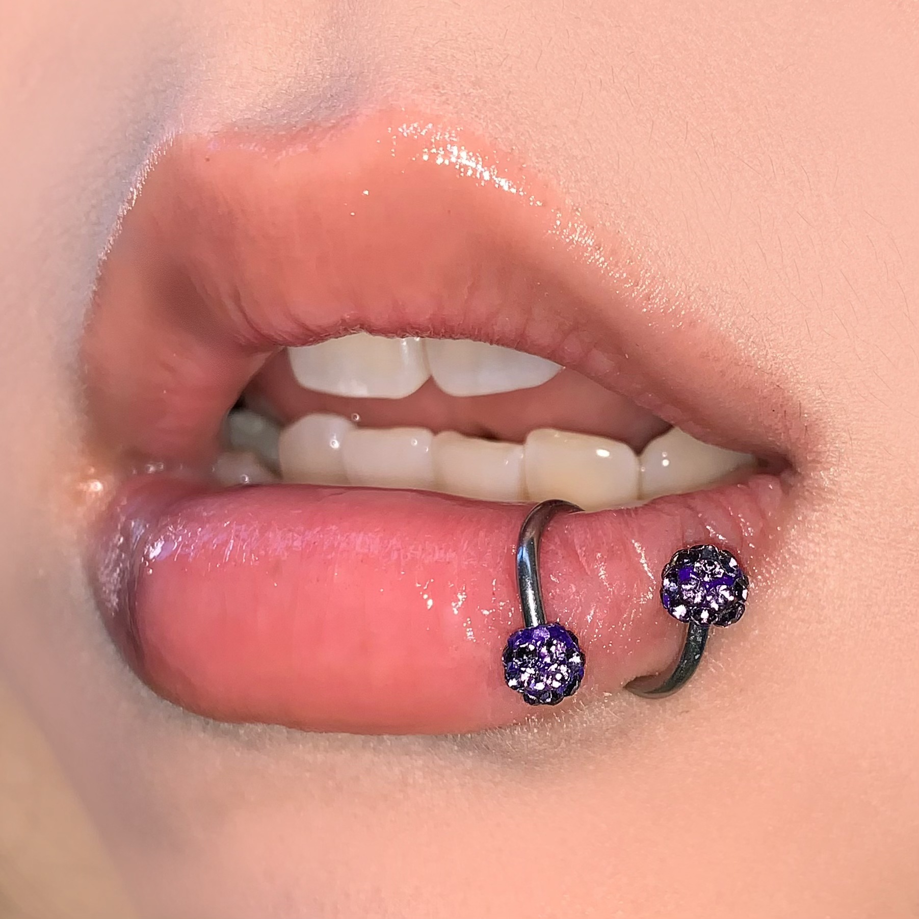 Flash Mud Ball S-Ring Lip Ring S-Shaped Ear Bone Ring Super Flash S-Hoop Lip Nail Small Sweet Cool Hot Girl Piercing Jewelry Wholesale - Image 4