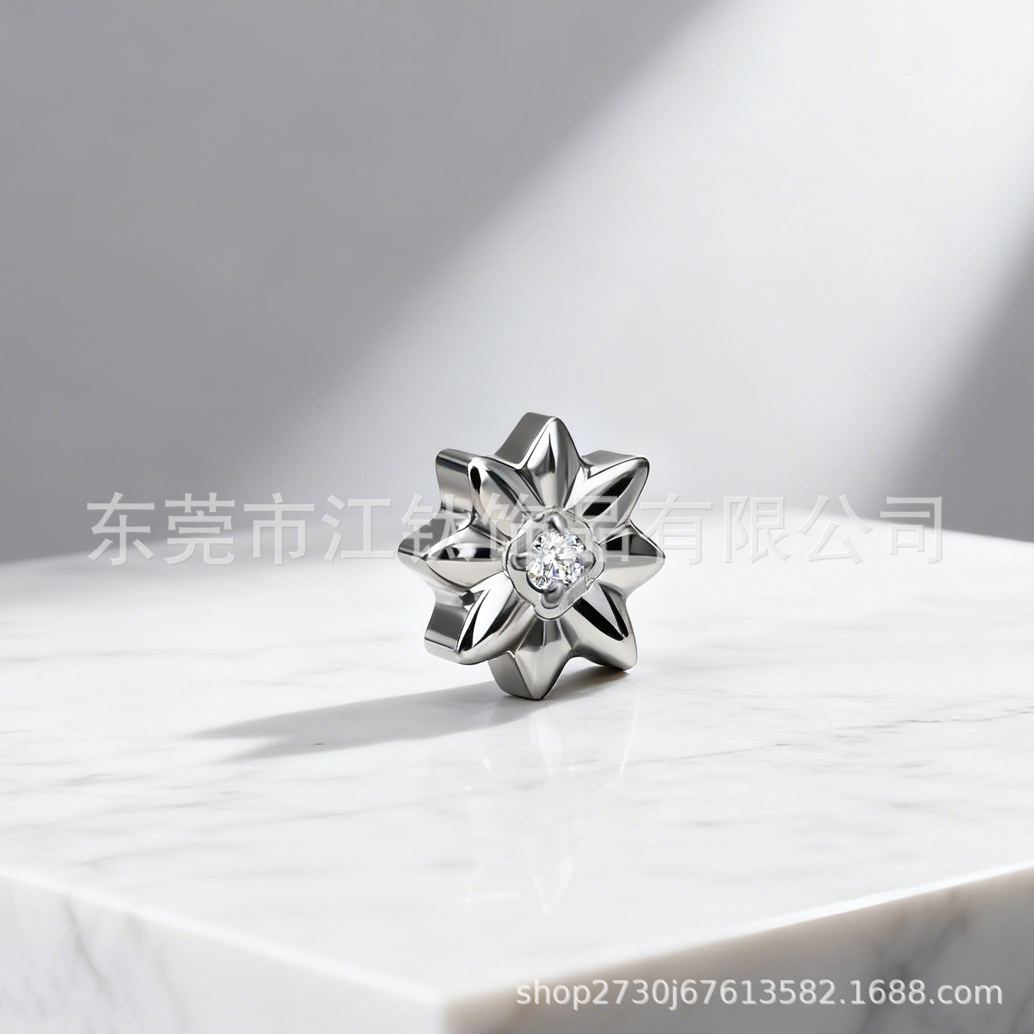 Titanium Flower Ear Stud with Zircon External Thread G23 Titanium Alloy Body Piercing Jewelry Ear Cartilage Stud - Image 3