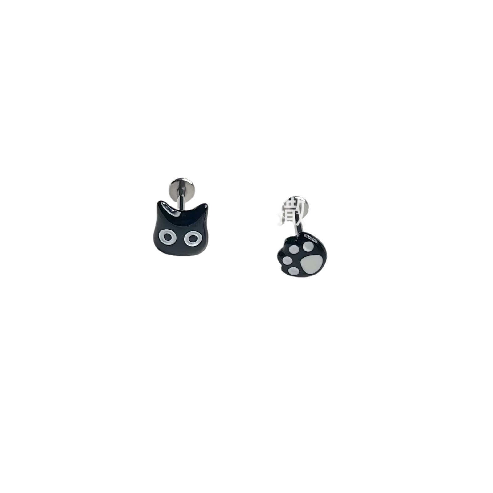 Black Hakimi Lip Nail Internal Thread 16g Titanium Steel Sweet Cool Cat Paw Lip Ear Piercing Jewelry - Image 5