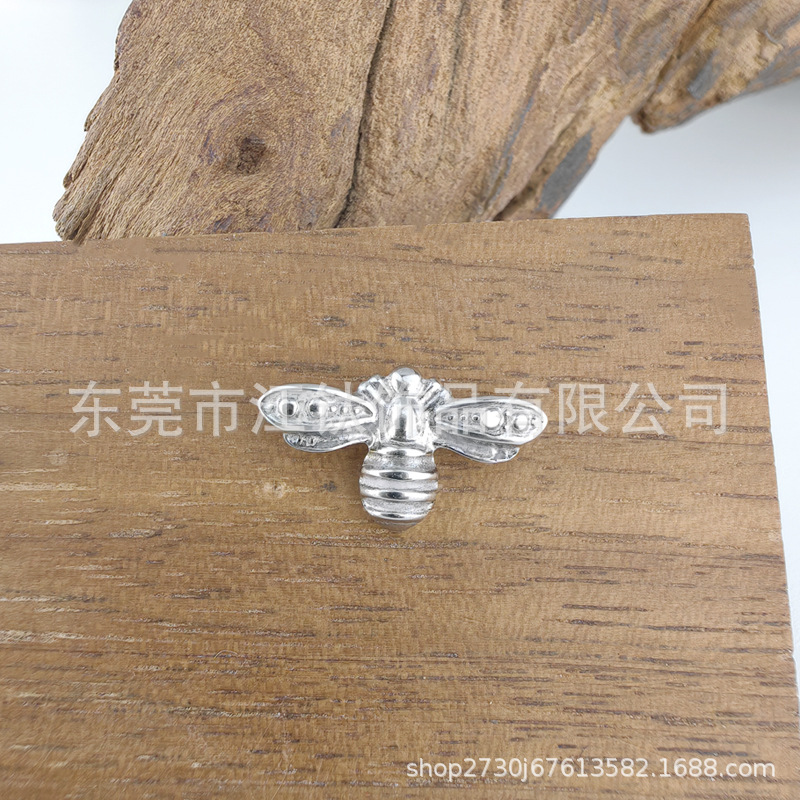 G23 Titanium Ear Bone Earring Bee Dragonfly Cross-border Hot Piercing Jewelry for Men Women - Image 4