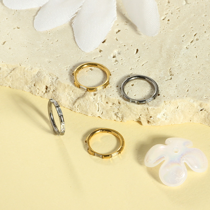 F136 G23 Titanium Diamond Nose Ring Clicker Ear Lip Ring Niche Simple Piercing Body Jewelry - Image 4