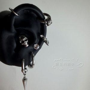 Ear Bone Studs Titanium Steel Plain Dark Black Earrings Hoop Studs for Helix Tragus Conch Piercing