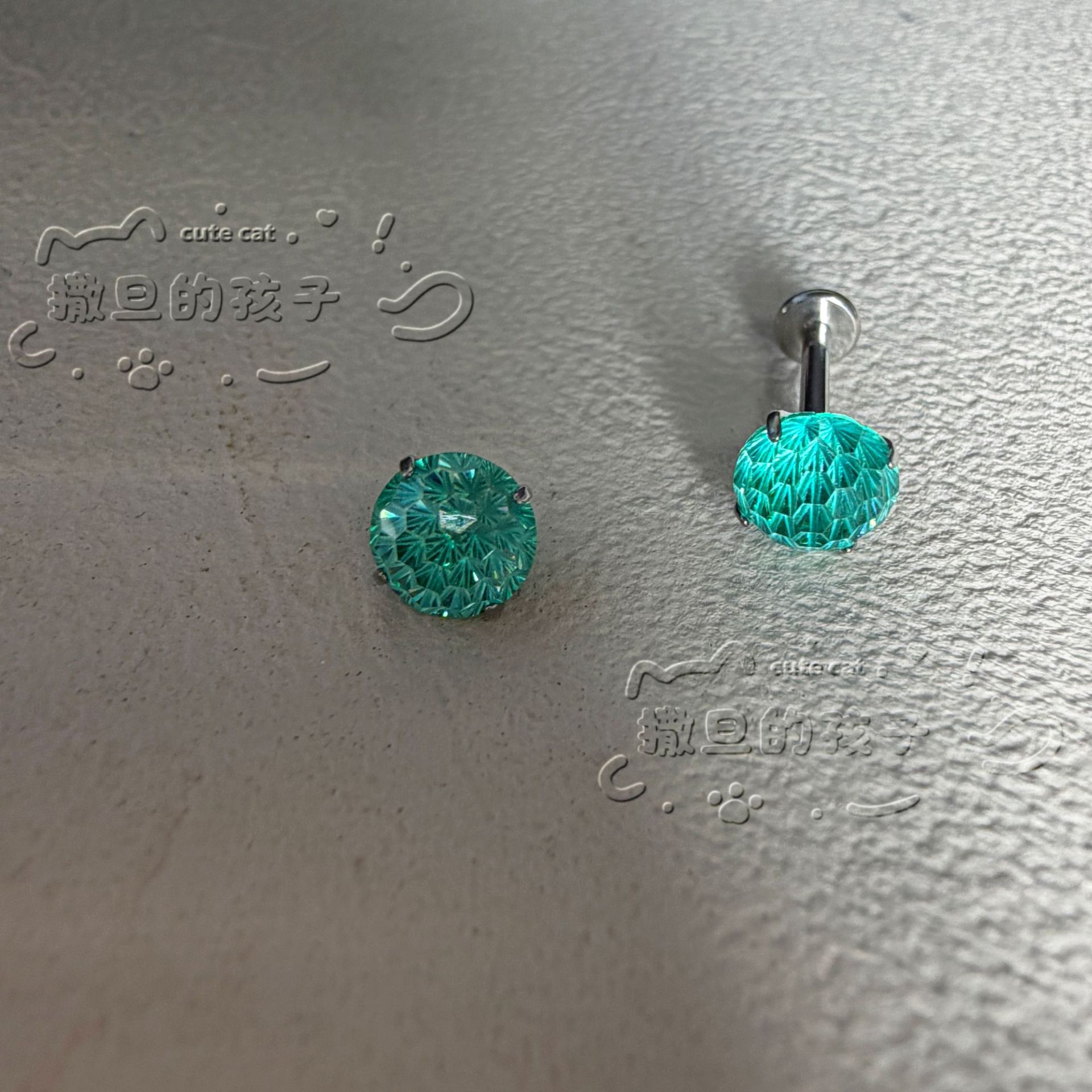 Satan's Child Interlaced Sparkling Diamond F136 Titanium Alloy Lip Piercing Firework Cut Lip Ring Lip Stud Ear Cartilage Piercing - Image 3