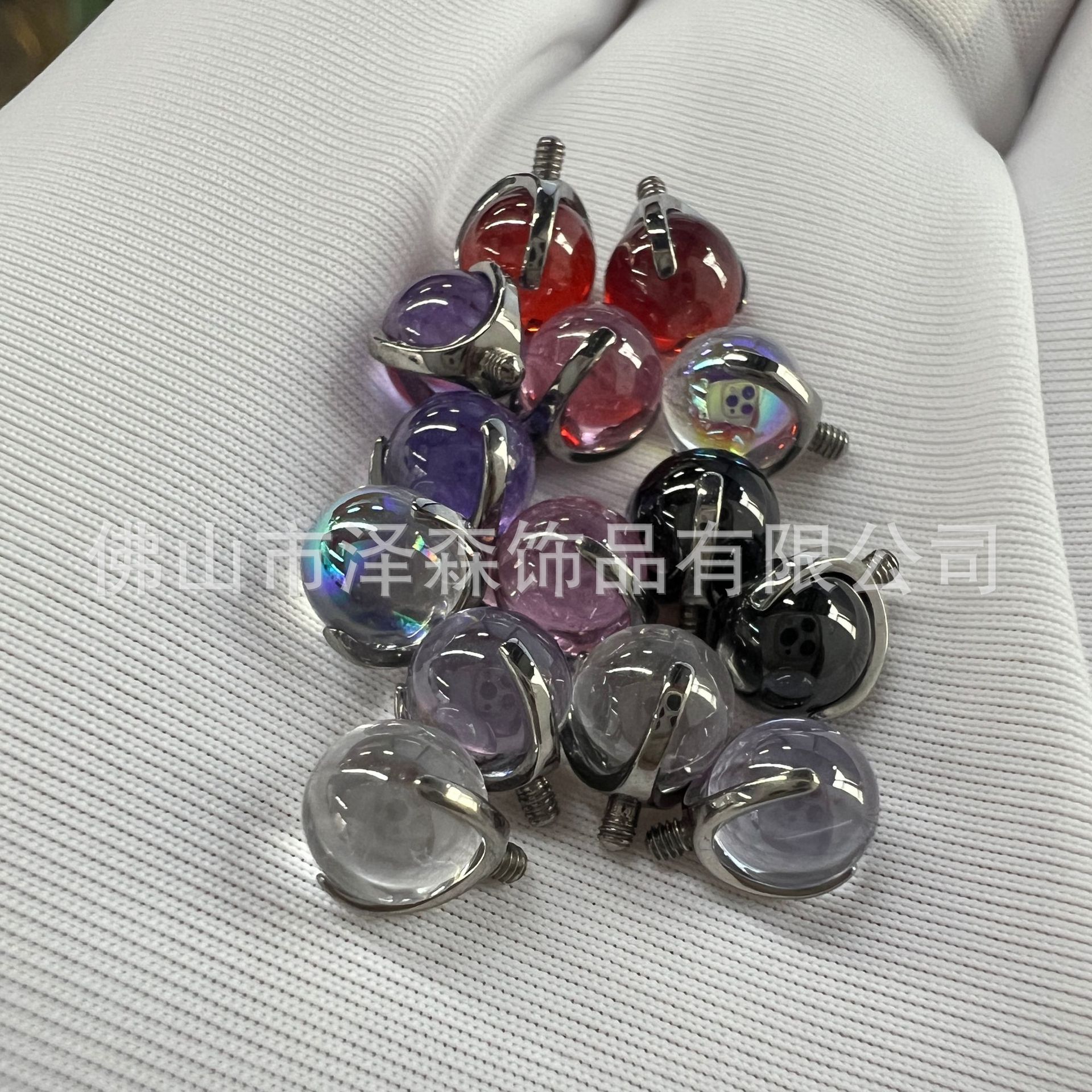 F136 Titanium Alloy Three-Claw Zircon Ball Labret Stud Lip Tongue Ear Nose Piercing Jewelry - Image 3