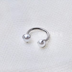 F136 Titanium Alloy Pearl Lip Ring - 8mm Internal Thread Lip Hoop Ear Bone Jewelry