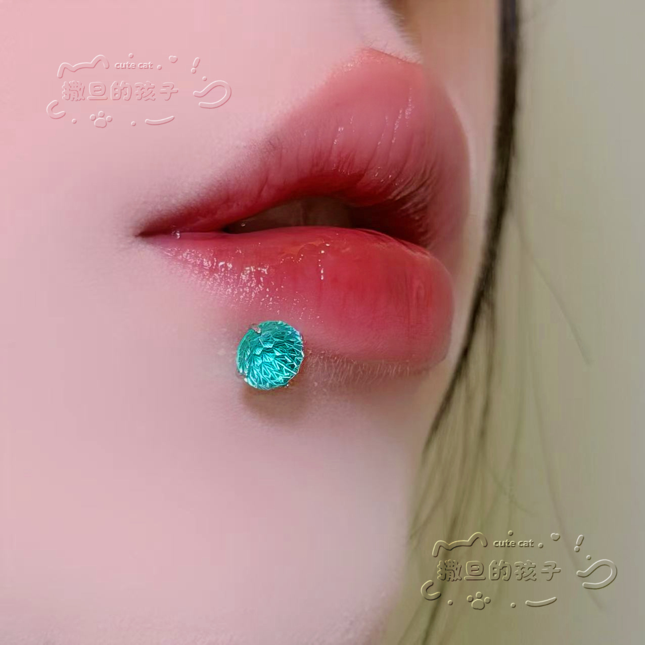 Satan's Child Interlaced Sparkling Diamond F136 Titanium Alloy Lip Piercing Firework Cut Lip Ring Lip Stud Ear Cartilage Piercing - Image 2