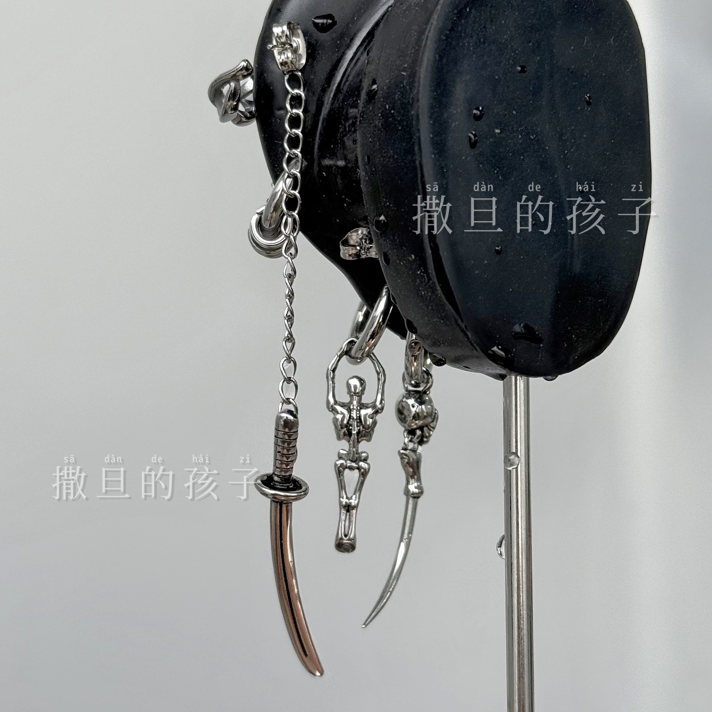 Satan's Child Skull Ninja Gothic Punk Style Titanium Steel Ear Cartilage Stud Earrings for Women - Image 3