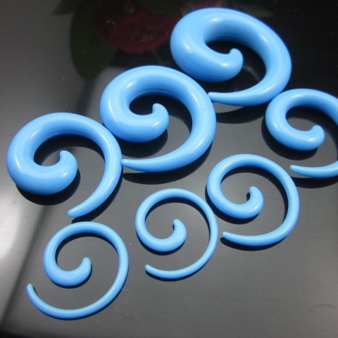 Acrylic Blue Snail Ear Expander Plug Piercing Jewelry - 6mm - Image 3