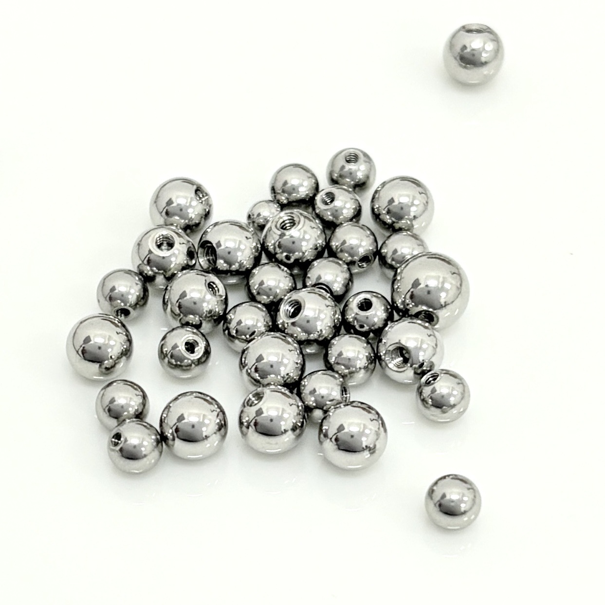316L Titanium Steel Ball Beads Wholesale Lip Nail Lip Ring Tongue Ring Eyebrow Nail Belly Button Nail Piercing Jewelry Accessories - Image 3