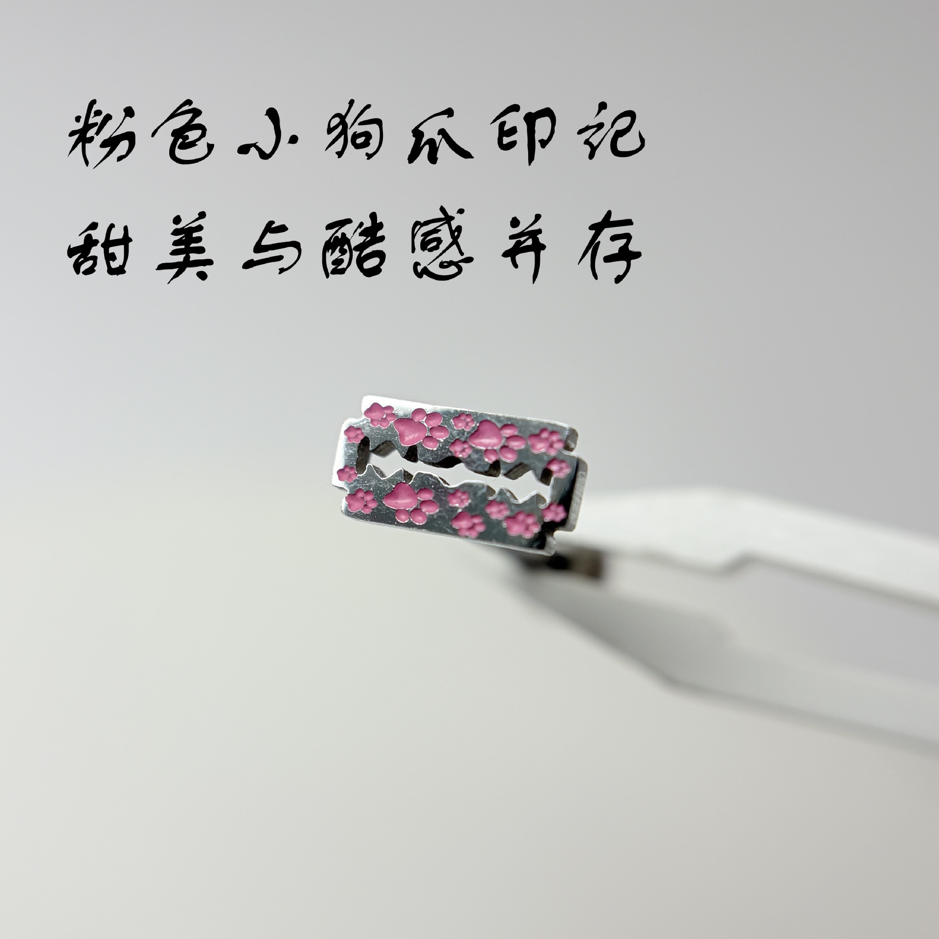 Blade Pink Dog Claw Tongue Barbell 16mm 1.6mm External Thread Titanium Steel Oral Piercing Jewelry Wholesale - Image 3