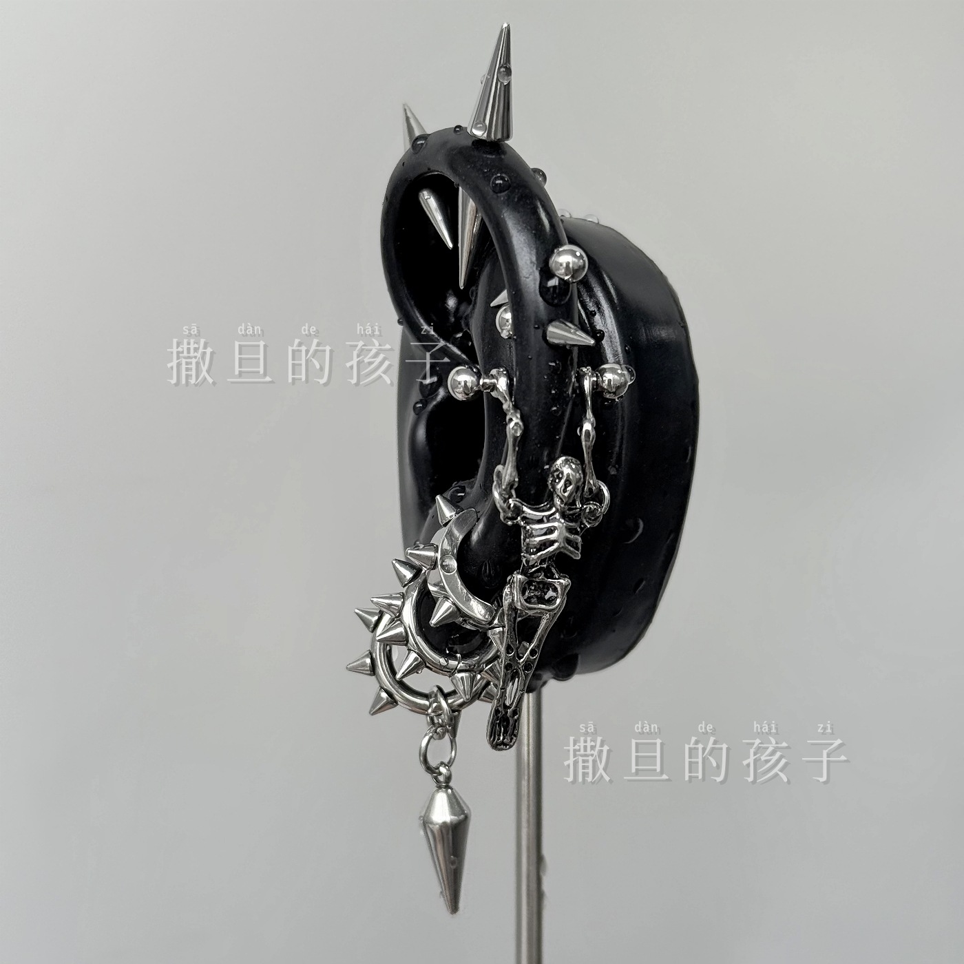 316L Surgical Steel Skull Pendant Ear Stud Cyberpunk Punk Style Earring - Image 2
