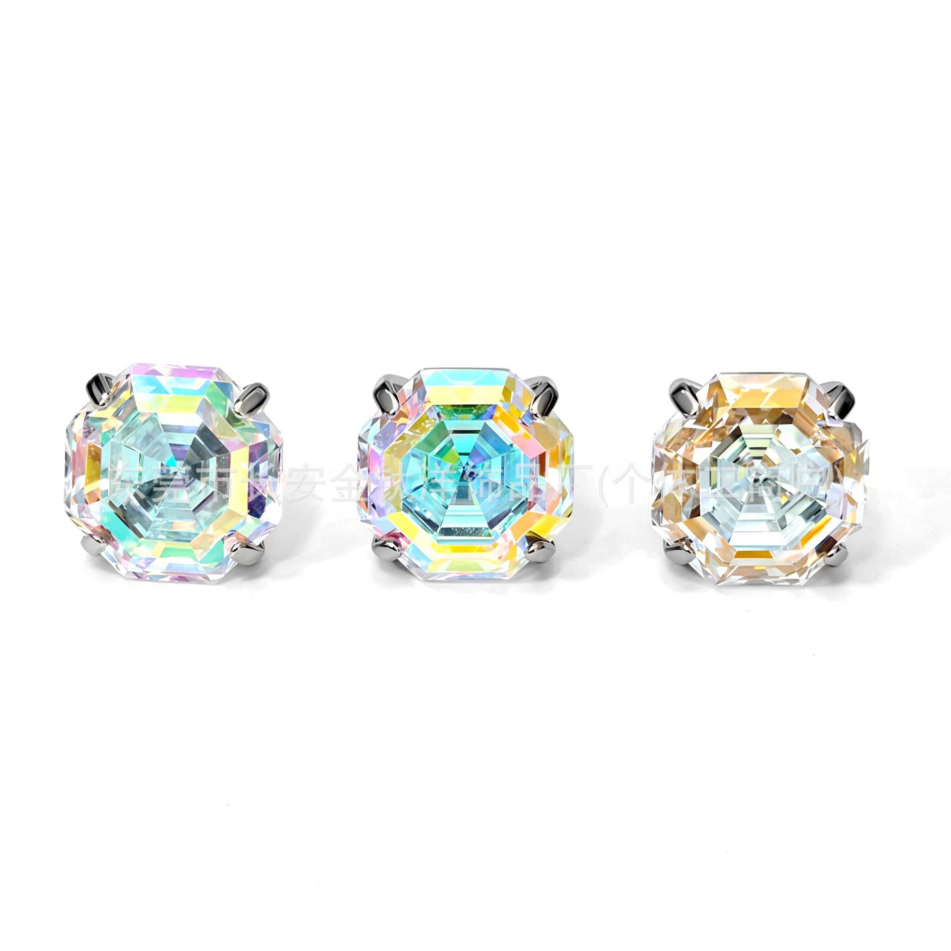 F136 Titanium Round Base Claw-Set Eight-Sided Ascher Cut Gradient Lip Stud Ear Stud Ear Bone Stud G23 Titanium Alloy Piercing Jewelry - Image 2