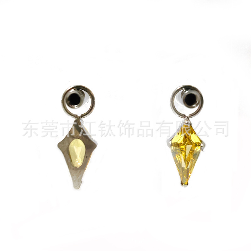 G23 Titanium ASTM F136 Ear Cartilage Stud with Kite Stone Pendant - Green Gem Body Jewelry - Image 5