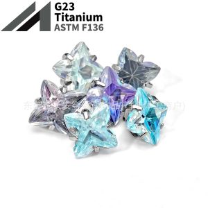 F136 Titanium Round Base Claw-Set Gradient Lip Stud Ear Cartilage Stud with Clover Design G23 Titanium Alloy Piercing Jewelry