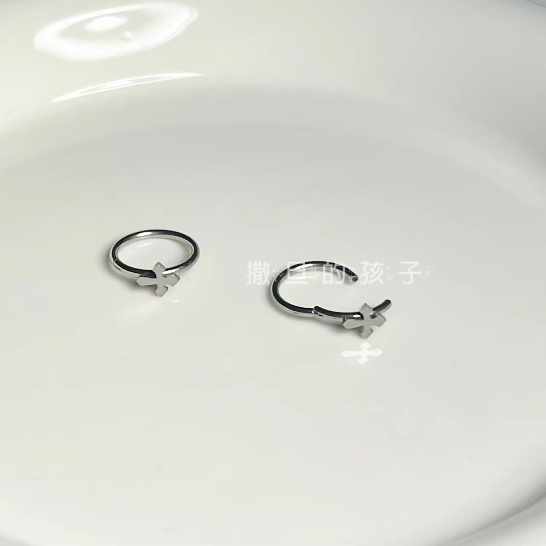 Lip Ring Seamless Ring Closed Loop Horseshoe Lip Nail Titanium Steel Piercing Jewelry - Image 3