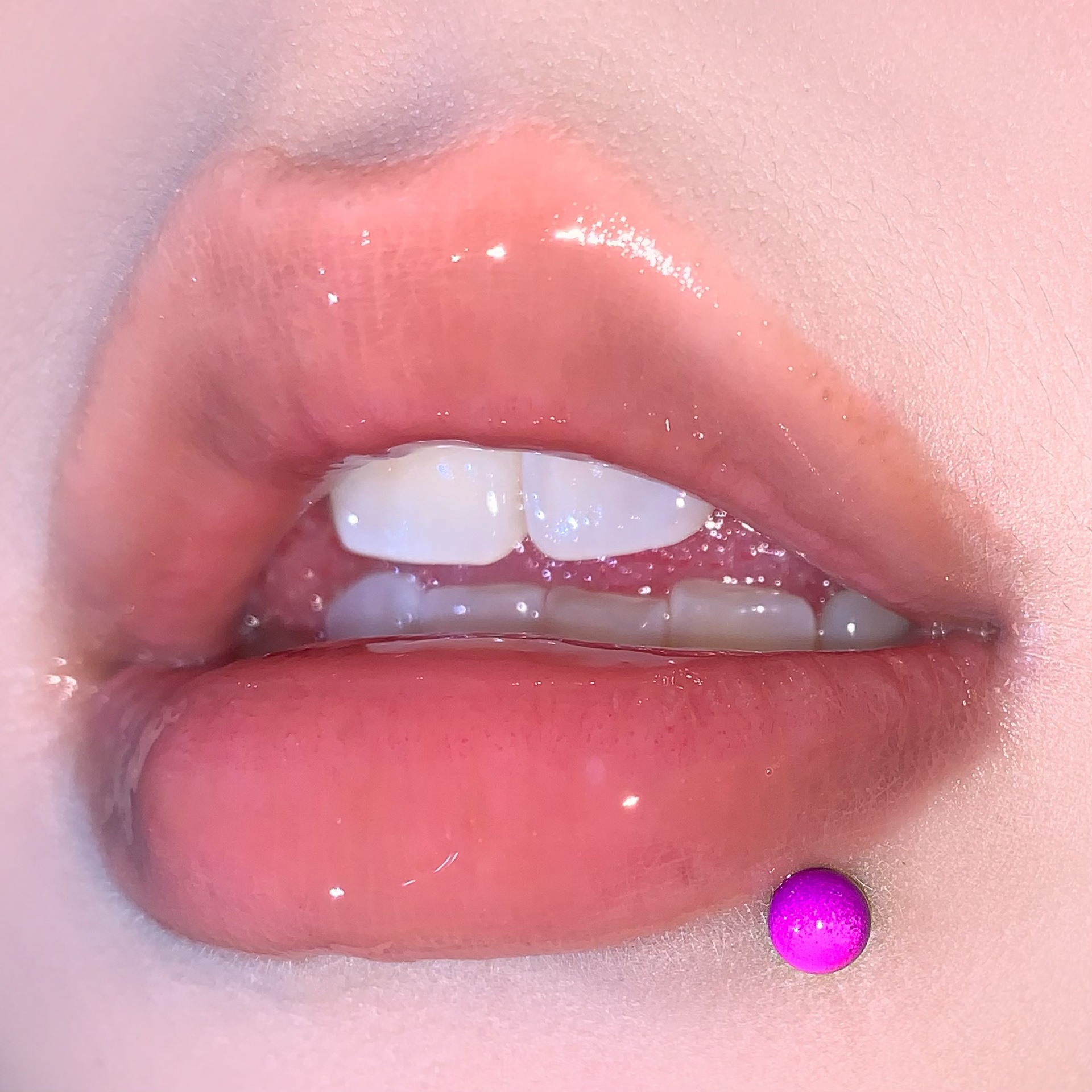 Gradient Acrylic Labret Stud Lip Piercing Jewelry - 4 Color Fantasy Fresh Ear Bone Nails - 16mm x 1.2mm Externally Threaded 316L Surgical Steel - Image 2