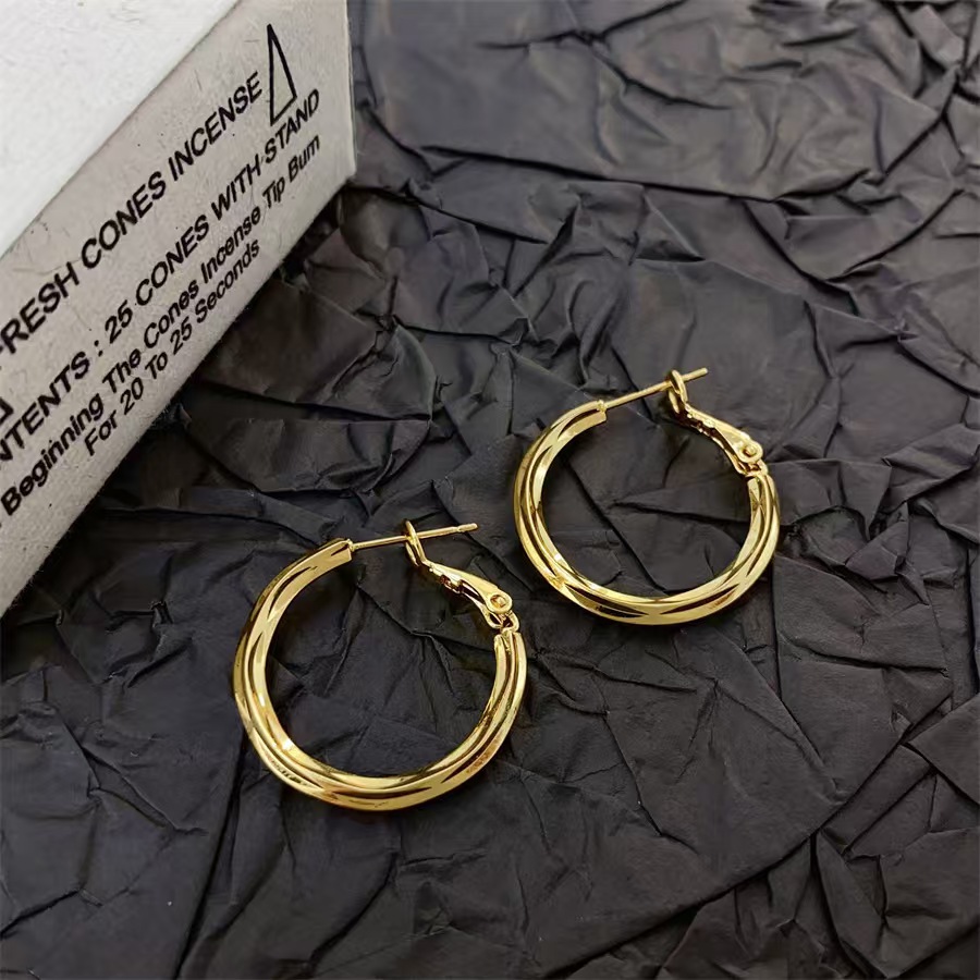 Light Luxury Niche High-end Silk Earring 18k Gold Plated Pendant Earrings Women's Fashion All-match Elegant Earrings - Image 2