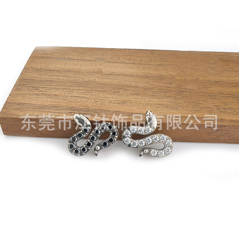 G23 Titanium Ear Bone Nail Snake-Shaped Zircon Cartilage Stud Earring Body Piercing Jewelry - Image 3