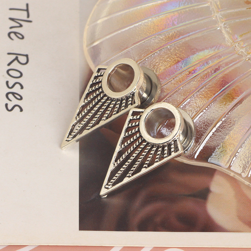 2022 New Triangle Cone Hollow Stainless Steel Auricle Ear Expander Body Piercing Jewelry - Image 3